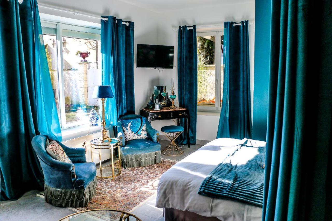 Chez Fabrice Hotell Dun-sur-Auron Exteriör bild