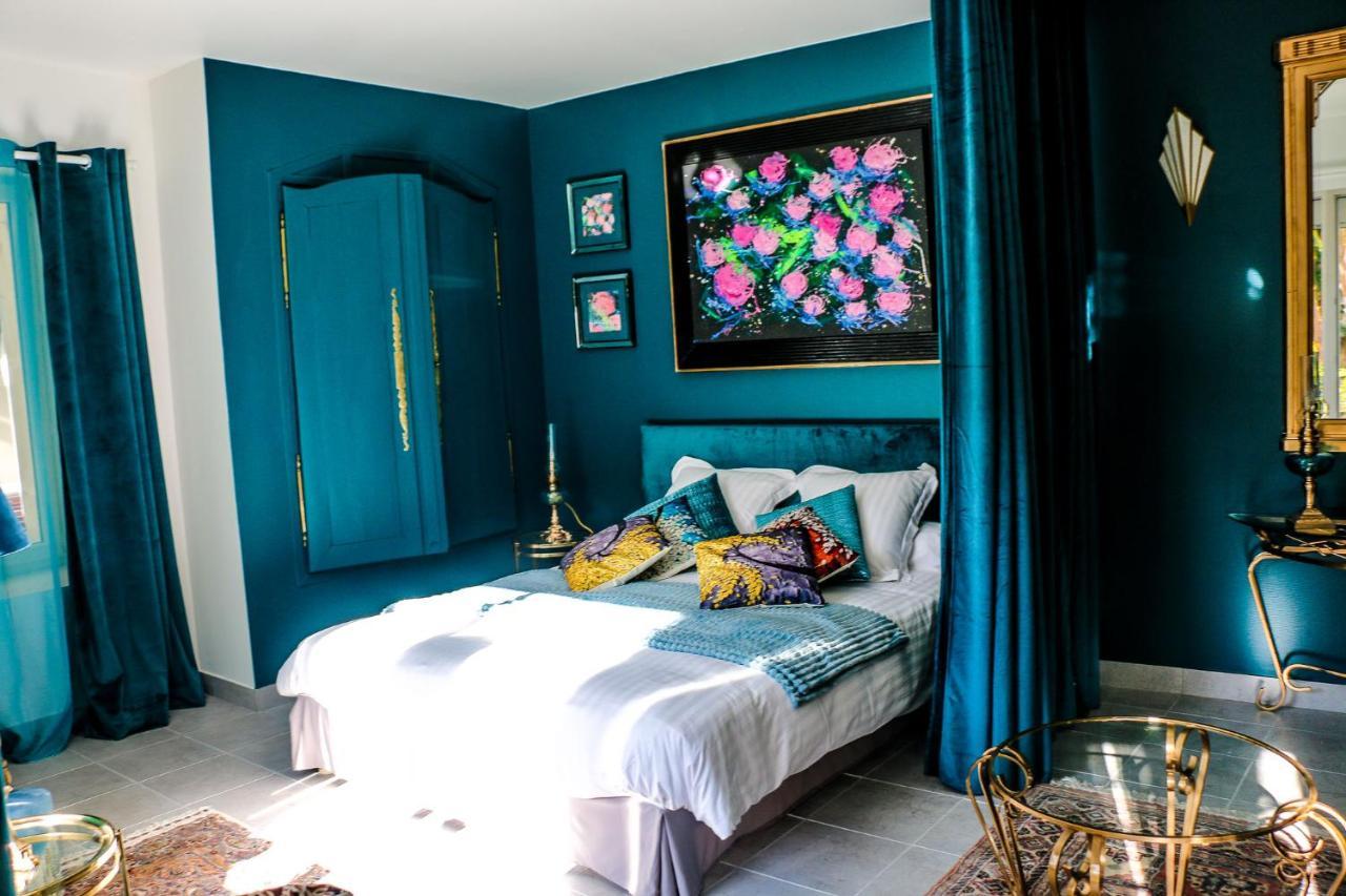 Chez Fabrice Hotell Dun-sur-Auron Exteriör bild